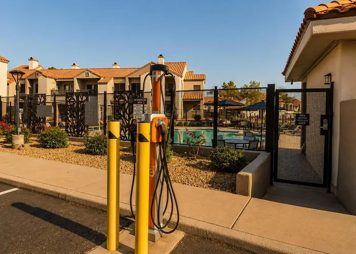 Stylish Retreat Pools Gym